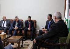 خلال لقاء قيادة حماس برئاسة إسماعيل هنية ووفد المخابرات المصرية في غزة 18 أكتوبر 2018