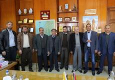 بلدية غزة ونادي السلام يوقعان اتفاقية لتشغيل استراحة الشاطئ