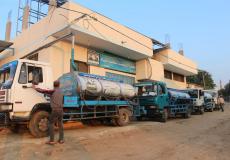 انصار الدولية ومحطة الروضة تدرج بعض المدارس ضمن برنامجها الخيري