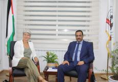 لقاء احمد براك والمديرة العامة للقنصلية الفرنسية