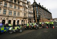 حادثة سرقة في أحد مقاهي لندن