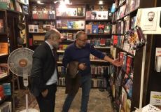 أبو سيف يتفقد عددًا من دور النشر في مدينة نابلس