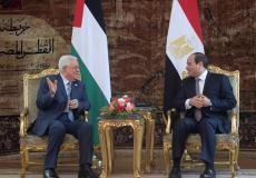 الرئيس الفلسطيني محمود عباس ونظيره المصري عبد الفتاح السيسي