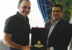 عبد السلام هنية وعلي بن الحسين رئيس الاتحاد الأردني لكرة القدم