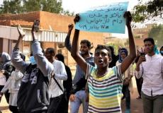 احتاجاجات في الشوارع السودانية