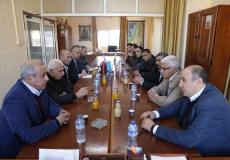 الجبهة الشعبية تستقبل وفداً من القيادة العامة جاء مهنئاً بانطلاقتها