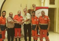 تسليم درع الشهيدة المسعفة رزان النجار لفوج الإنقاذ الشعبي