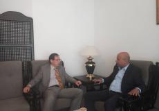 لقاء رئيس دائرة شؤون اللاجئين مع السفيرالروسي.jpg