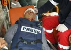 اصابة صحفي جراء قمع الاحتلال مسيرة في الخليل