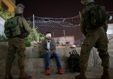 قوات الاحتلال تعتقل مواطنا من الضفة الغربية