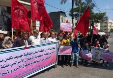 الديمقراطية تنظم وقفة تضامنية مع الصحفية الأسيرة خاطر و الاسيرات في سجون الاحتلال