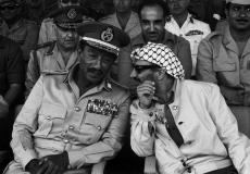 الرئيسان الراحلان الفلسطيني ياسر عرفات والمصري أنور السادات -من الارشيف-