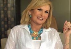 الفنانة يسرا 