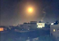 إلقاء قنابل إضاءة 