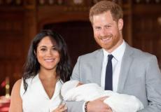 أول ظهور للأمير الجديد ووالدته ميغان ماركل