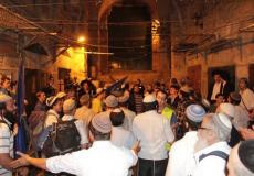 مستوطنون يعربدون ليلا في القدس القديمة