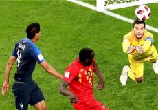 عبر المنتخب الفرنسي إلى نهائي كأس العالم بعد تغلبه على نظيره البلجيكي، بهدف دون رد في المباراة التي جمعت المنتخبين اليوم بنصف نهائي البطولة.