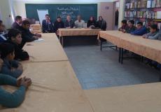 تدريب الطلاب على كتابة قصص قصيرة