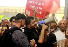 اعتقال الناشط رجا زعاترة من منزله في حيفا