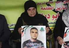 والدة الشهيد سامي أبو دياك