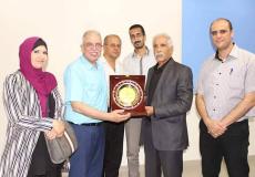 محافظ غزة يزور مستشفى الحلو الدولي