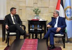 رئيس الوزراء محمد اشتيةيستقبل مدير منظمة اوكسفام العالمية في فلسطين شين ستيفنسون