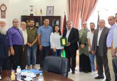 جامعة الأقصى تبحث سبل التعاون مع مركز التمكين الاقتصادي للشباب الفلسطيني