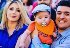 الصحفي الكردي الراحل أمانج نوري بابان وزوجته وطفلهما