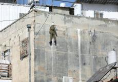 دمية تمثل جندي اسرائيلي مشنوق بالقدس