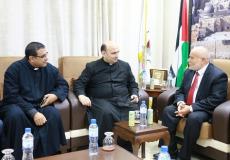 بحر يستقبل وفداً مسيحياً برئاسة الأب الأرجنتيني جبرائيل