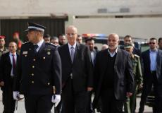 رئيس الوزراء رامي الحمدالله خلال زيارته إلى غزة أكتوبر الماضي -ارشيف-