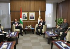 منظمة العمل تتطلع على أوضاع العمال الفلسطينين 