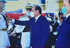 الرئيس المصري عبد الفتاح السيسي يُكرم الطالب الفلسطيني إياد خالد محمود مسيمي