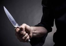 آلة حادة -تعبيرية-