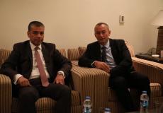 ملادينوف يجتمع بالوفد الأمني المصري في غزة