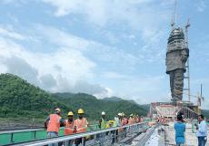 أطول تمثال في العالم  