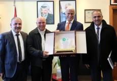 التربية تشيد بفوز فريقها الطلابي بمراكز متقدمة بأولمبياد الألكسو في مصر