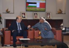 السفير عارف خلال لقاء رئيس غرفة تجارة وصناعة البحرين