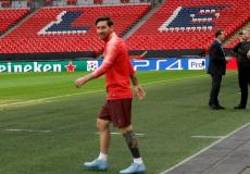 ميسي في ملعب ويمبلى أثناء الحصة التدريبية