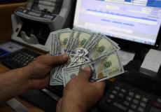 صرف منحة الـ100 دولار في غزة