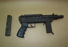 اعتقال شاب وضبط مخدرات وسلاح في الطيبة