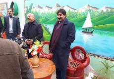 أبو هولي يشارك بافتتاح حديقة مدرسة المأمونية في غزة