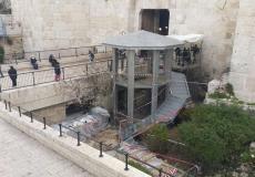 الاحتلال ينصب منصة مراقبة في محيط باب العامود