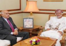 الوزير العماني يوسف بن علوي وأمين سر اللجنة المركزية لحركة فتح جبريل الرجوب 