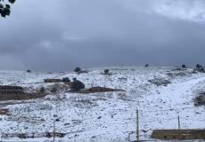 امطار غزيرة والثلوج تغطي المرتفعات الجبلية