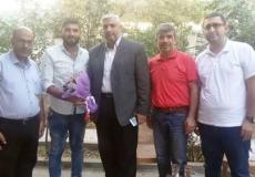 وفد من الإعلام الحكومي يزور الصحفيين المصابين بمسيرات العودة