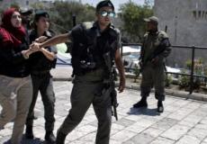 الاحتلال يعتقل سيدة مقدسية وابنتها من الأقصى