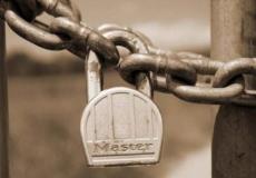 إغلاق-محل-تعبيرية