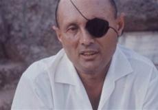 وزير الجيش الاسرائيلي موشيه ديان