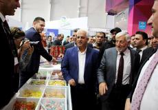 افتتاح معرض فلسطين الغذائي في الخليل